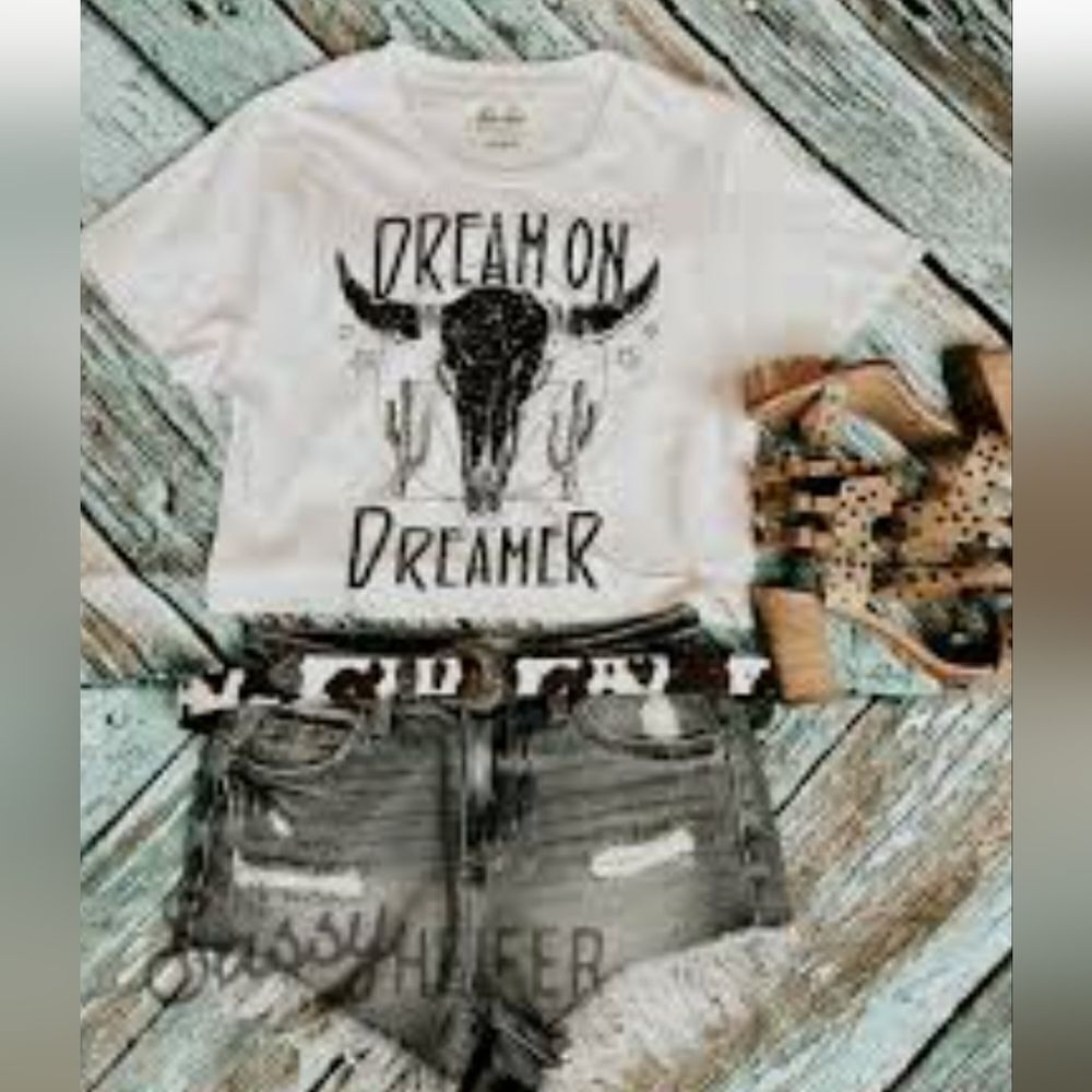 Dream On Dreamer White Tee